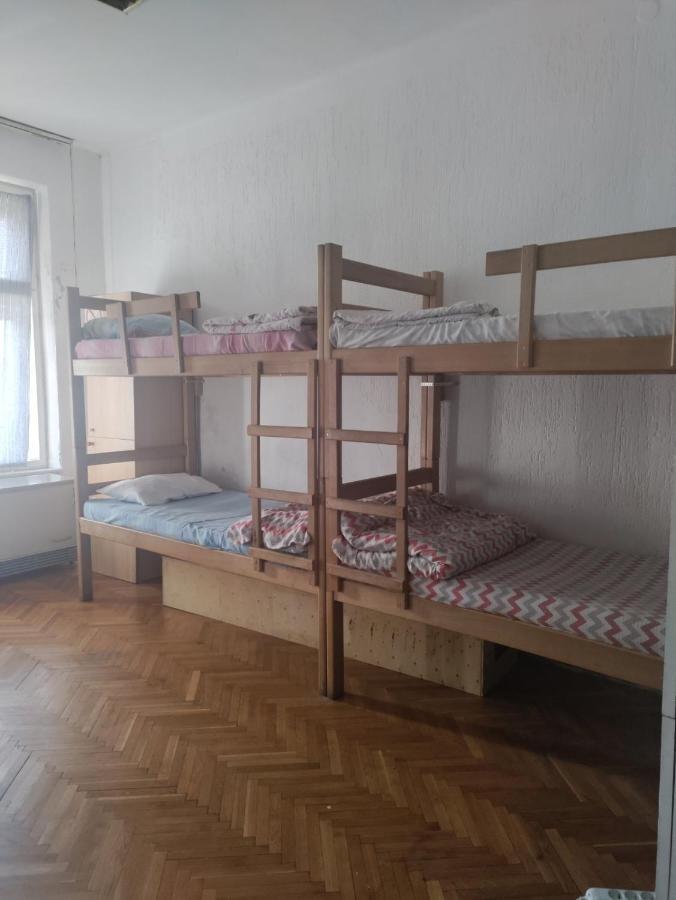 Hostel Yolo Beograd Eksteriør billede